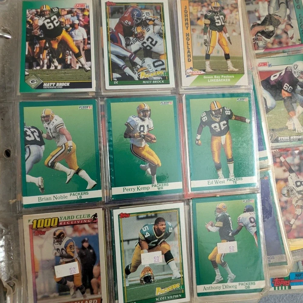 1990-91 NFL Football Card Collection Binder 200+ Cards Fleer Score Pro Set Topps